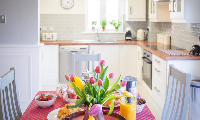 Clifden Casa | Connemara Lettings Townhouse, Clifden