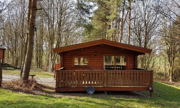 Louth Cabina | Connie Cottage (Log Cabin), Kenwick Park Woods, nr Louth, Lincolnshire