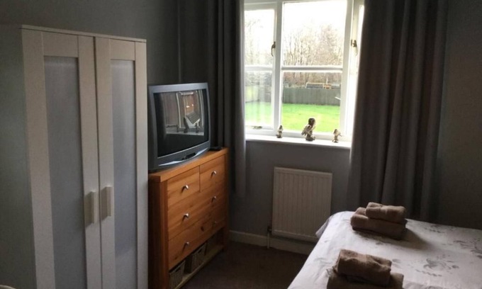 Cannards Grave Cama Y Desayuno | Constantine Court Homestay Shared bathroom with owner