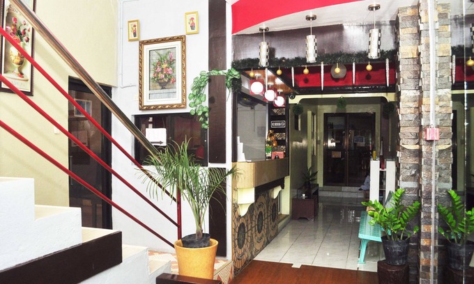 Cogon Hotel | Constrell Pension House