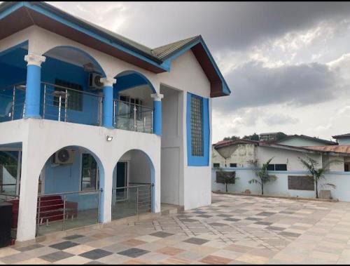 Sekondi-Takoradi Apartamento | Constu's Event House