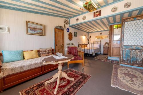 Lesvos Apartamento | containerluxury2