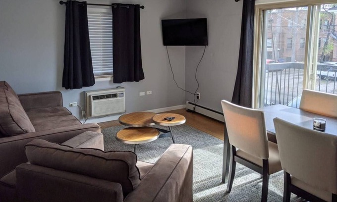 Capitol Hill Condominio | Contemporary and spacious 2B|2BA with W+D