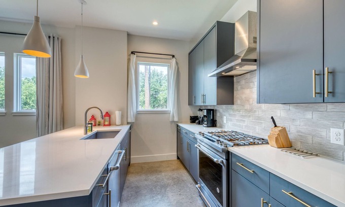 Galindo Casa | Austin Retreat - Unit A