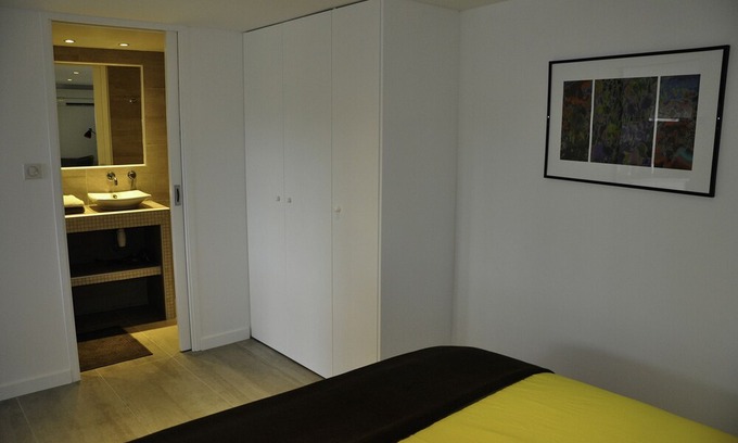 Les Vans Cabaña | Contemporary house in a charming