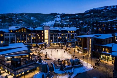 Snowmass Village Apartamento | Contemporary, Oversized 1 Bedroom Luxe Ski-Inout Residence With Additional Den