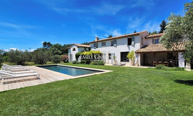Ventabren Villa | tranquila propiedad contemporánea brillante. excelentes beneficios
