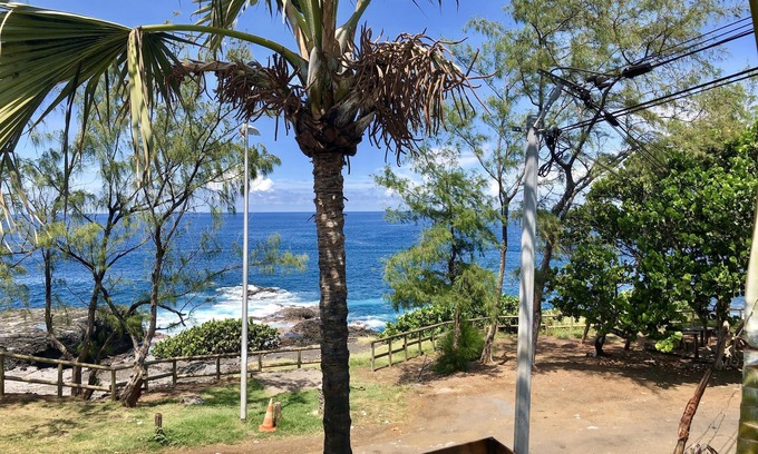 Saint-Pierre De La Reunion Villa | Villa contemporánea frente al mar, estilo balinés puro, diseño, lujo, moderno