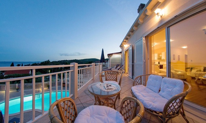 Sumartin Villa | Contemporary villa with sea view and private pool, up to 18 persons