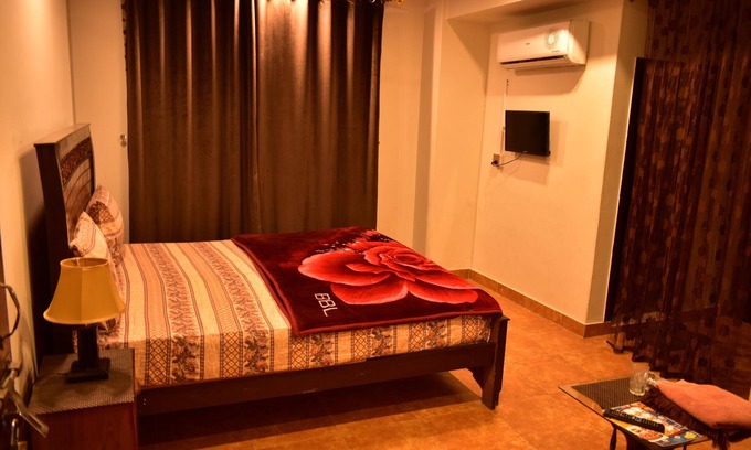 Loralai District Hotel | Continental Guest House