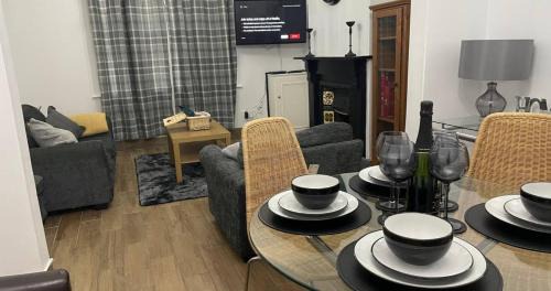 Wellingborough Apartamento | Contractors Grove 2 Bed House Town Centre Location