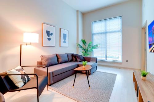 Crystal City Apartamento | Convenient Apartment Near Major Sights