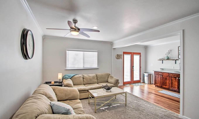 Burien Casa | Convenient Burien Getaway: 12 Mi to Dtwn SEA!