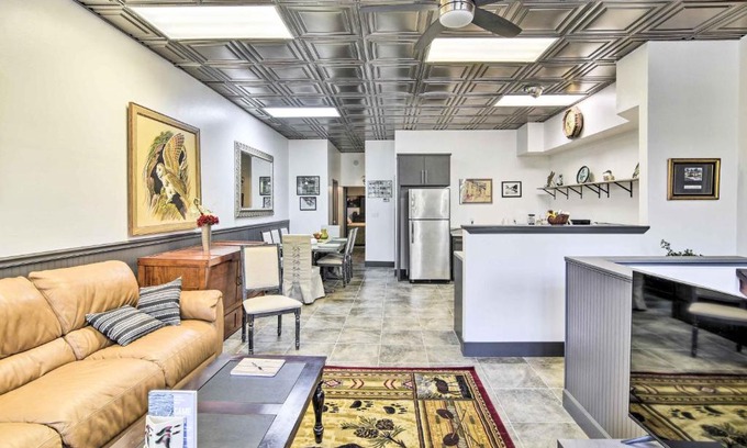 Colusa Casa | Convenient Colusa Townhome - Pet Friendly!