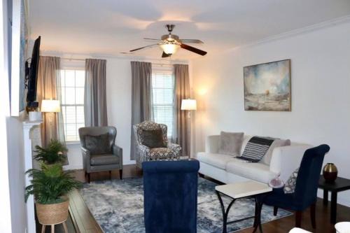 Northeast Raleigh Casa | Convenient Remote-friendly suburban oasis
