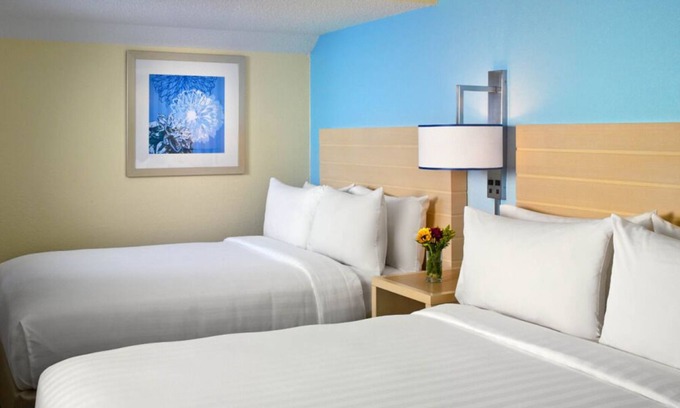 Somers Point Casa | Convenient Stay, Superb Location! w/ Pool, Pet-Friendly, Near Gibbs Avenue Beach