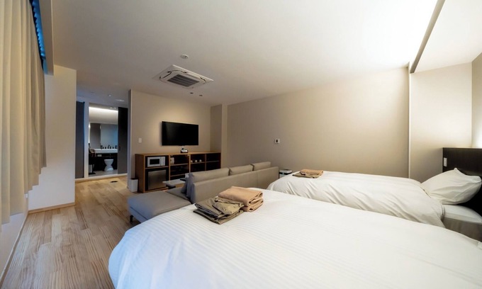 Hatsukaichi Hotel | Summer trip plan A101 for friends and family / Hatsukaichi Hiroshima