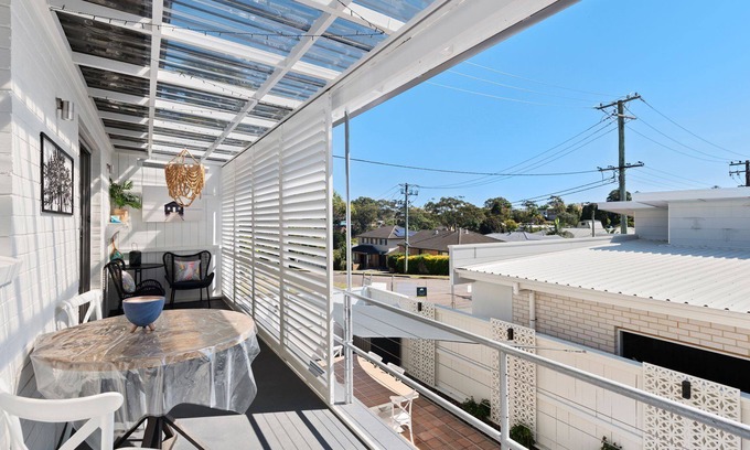 Nelson Bay Cabaña | Conveniently situated close to the town centre