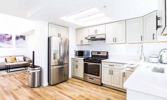 El Monte Casa | Cool Breeze on Deana