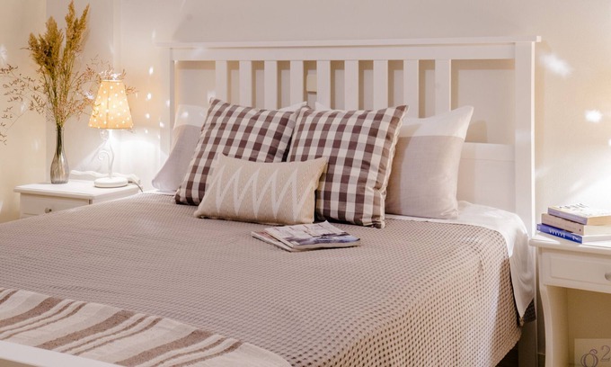 Karvelas Apartamento | Fresco, tranquilo, completo, Nefeli Stusios