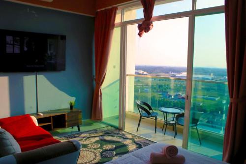 Cyberjaya Apartamento | Cool Sunset studio Netflix wifi balcony2free park