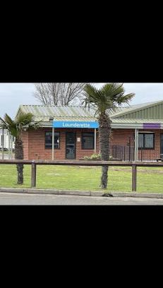 Colchester Casa | Coopers Beach 3-Bed Caravan Sleeps 8 & Pets Ok