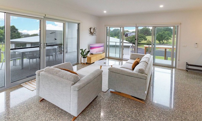 Mallacoota Casa | cootadayz modern design home.