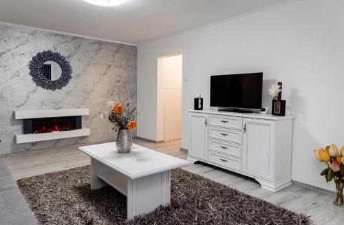 Alba Iulia Apartamento | CooZee Apartment