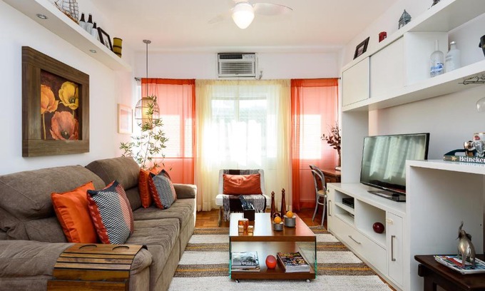 Leme Apartamento | Copacabana Beach Amazing Lux 2 Bedroom Apartment