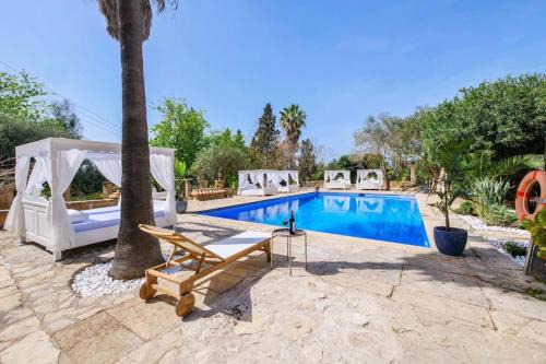Manacor Apartamento | COPET auf Finca Zenara, Doppelzimmer mit Bad, XXL Pool, Daybeds, Gemeinschaftsküche, WIFI, Klima, Yoga