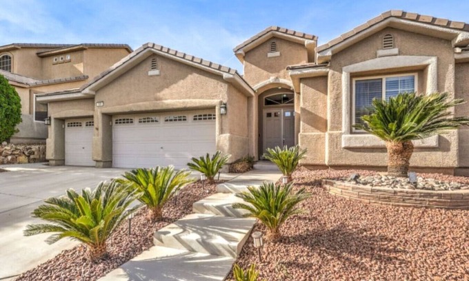 MacDonald Ranch Casa | Copper View | Green Valley Ranch with Casita