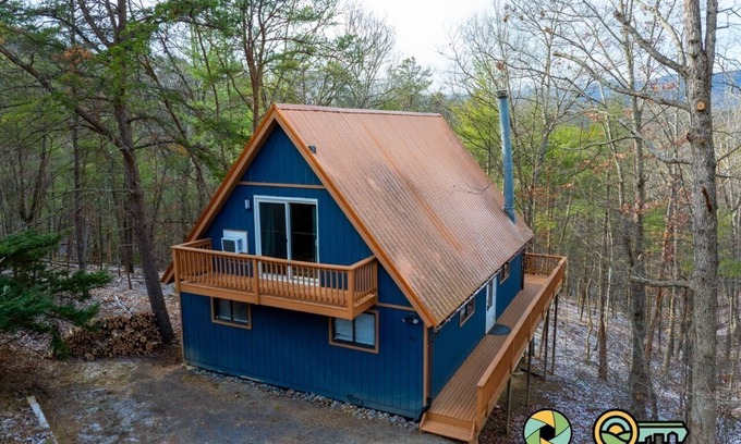 Mount Jackson Chalet De Esquí | Coppertop Chalet - cozy and convenient!