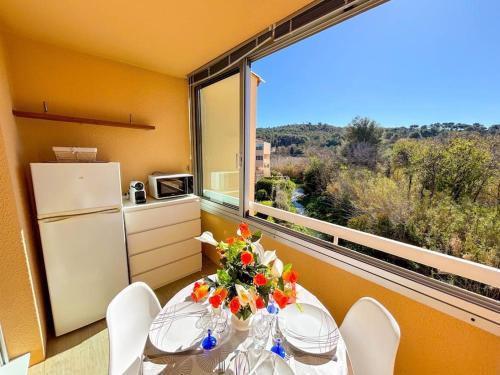 Sanary-sur-Mer Apartamento | Coquet studio dans résidence avec piscine Sanary