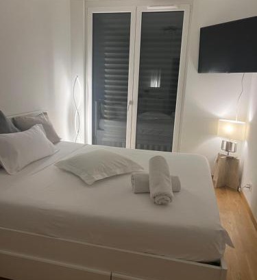 Saint-Jean and Charmilles Casa | Coqueto