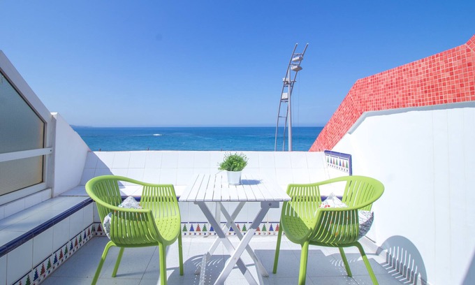 Las Palmas de Gran Canaria Chalet De Esquí | Corner Las Canteras Beach by Canariasgetaway