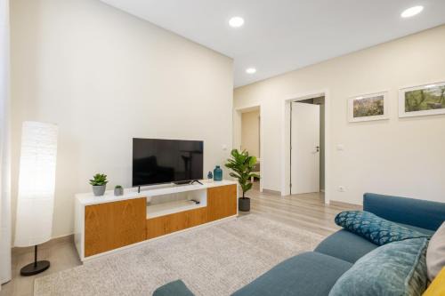 Curral das Freiras Apartamento | Coracao da Madeira by Homie