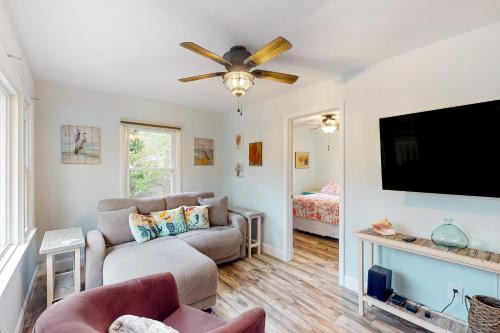 Sneads Ferry Casa | Coral Cottage