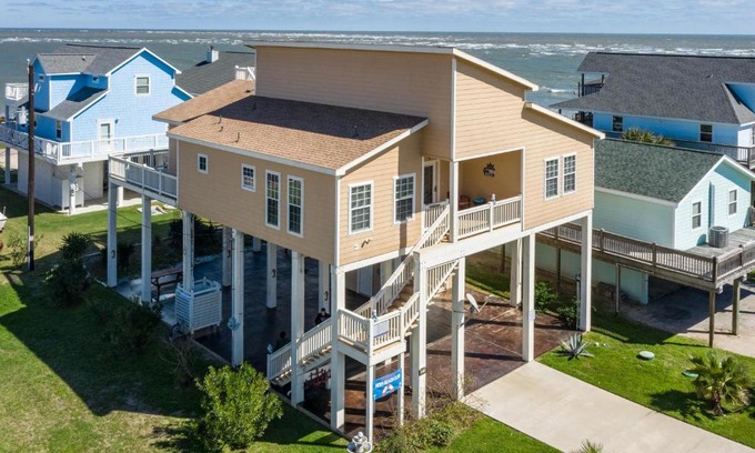 San Luis Casa | Coral Gem - 360 Water Views from the Crows Nest!