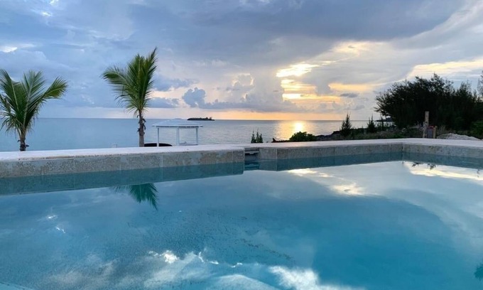 Governor's Harbour Casa | Coral Point 3 Bedroom Home
