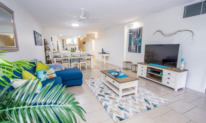 Agnes Water Apartamento | Coral Sands - Modern, Central Three-Bedroom Poolside Unit in Stunning Agnes Water