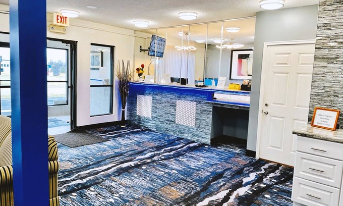 Northfield Hotel | Coratel Inn & Suites By Jasper Northfield