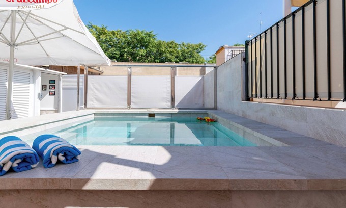 Triana Apartamento | Corazón de Triana. Terraza y piscina privada