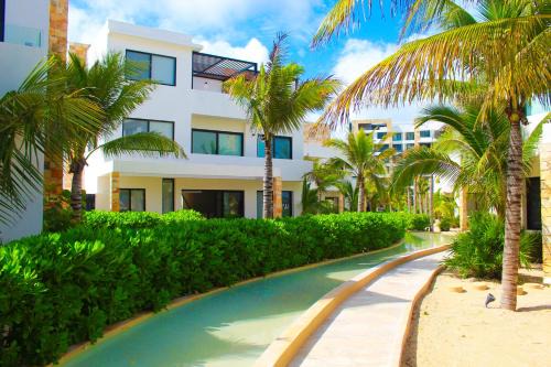 Telchac Puerto Casa | Corcomoran Luxury beachfront house