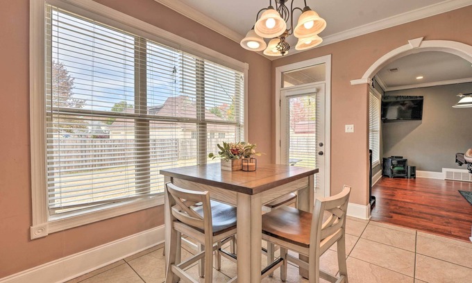 Cordova Cabaña | Cordova Home w/ Pool Table, 17 Mi to Memphis Zoo!