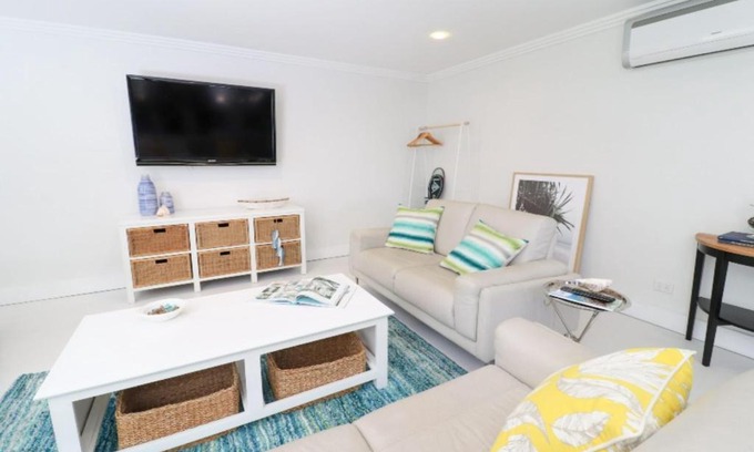 Cams Wharf Apartamento | Corella Studio Apartment