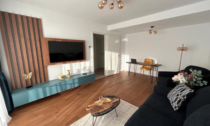 Tractorul Apartamento | Coresi comfort, Parking, Wifi