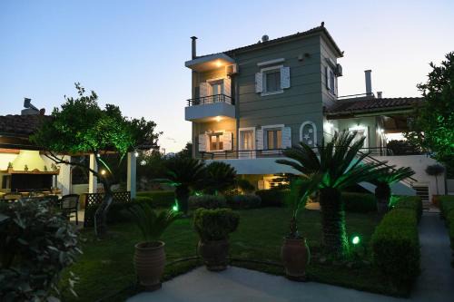 Vrahati Casa | Corinthian Green Villa