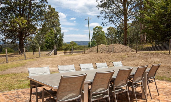 Wandandian Casa | Cork Valley Farm - Escape to 35 Acres in the Country