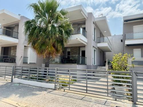 Paralia Ofryniou Apartamento | Cornelia Lux Suites
