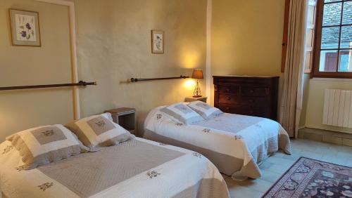 Issigeac Casa | Cornemuse Cottage Une maison entière de 100 m2 avec cuisine, séjour et jardin au centre d'Issigeac